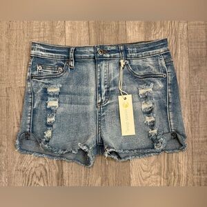 NWT Ocean Drive Blue Distressed Jean Shorts Size 9